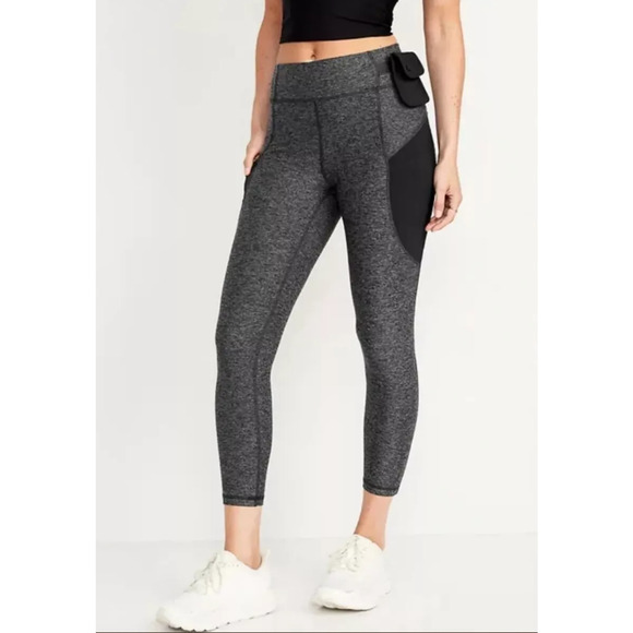 Old Navy Gray Cloud+ Go-Dry High Waisted Pull On 7/8 Leggings Womans Size 2XL - Picture 1 of 7